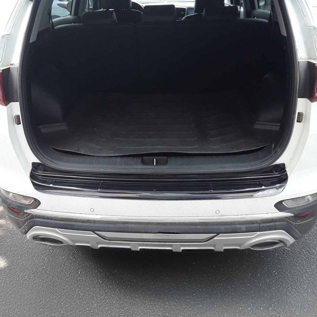 Kia Sportage Rear Bumper Sill Cover - Omac - Acrylic - Gloss Black - '20-'22
